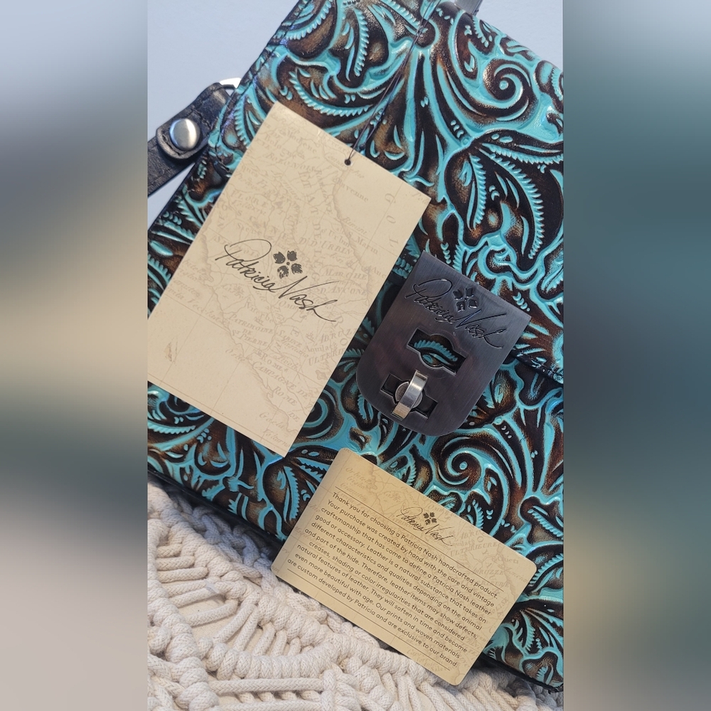 Patricia Nash Turquoise and Black Embossed Leather Bag - Picture 3 of 15
